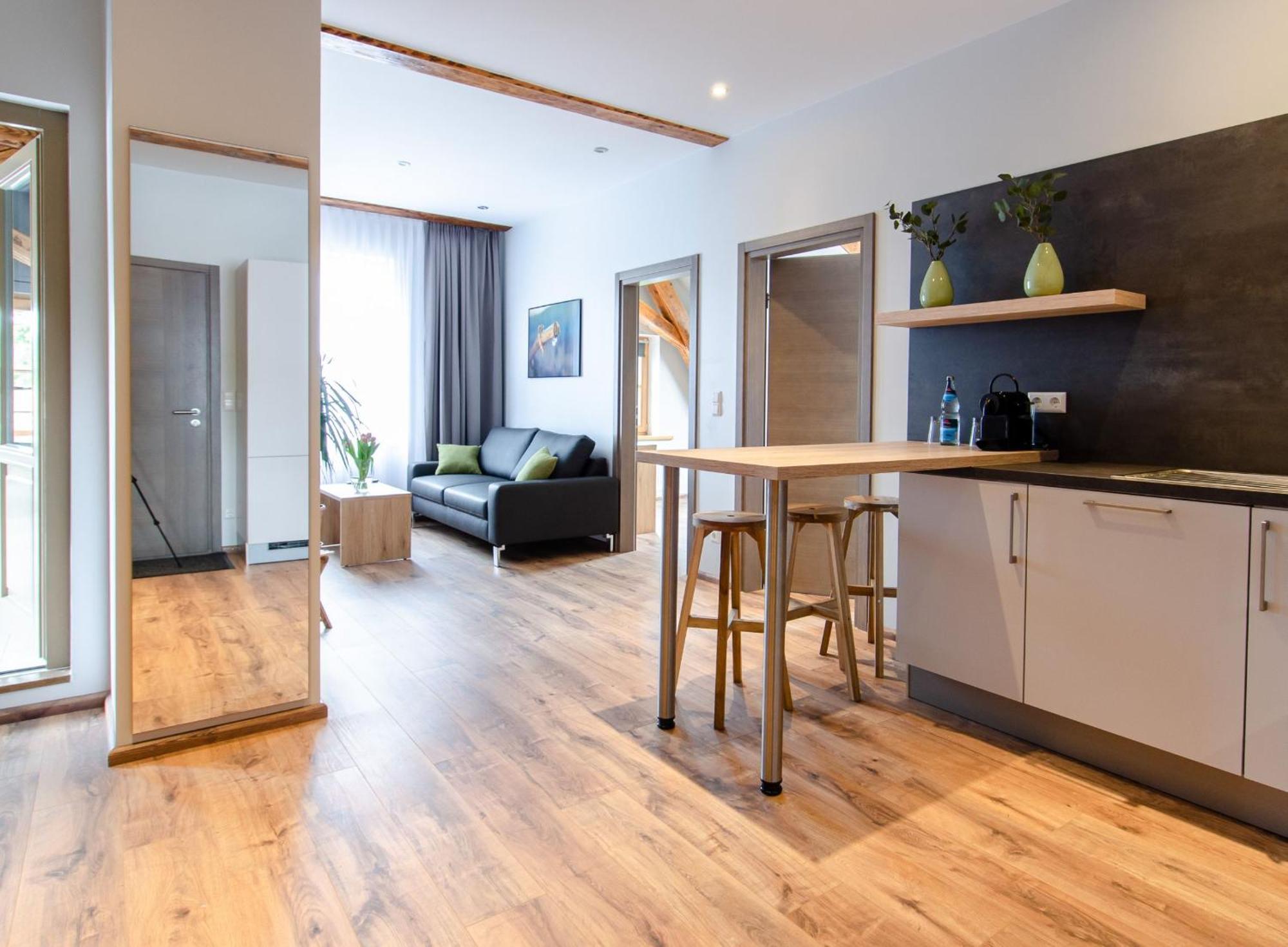 Appartements 'In Vino Veritas' 하슬라흐임킨지크탈 외부 사진